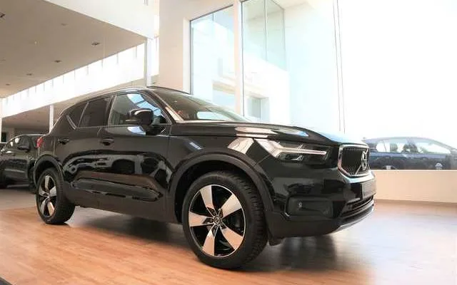 Volvo XC40 2.0D4 AWD*LAUNCH EDITION*FULL OPTION*TOPWAGEN !!! Image 4