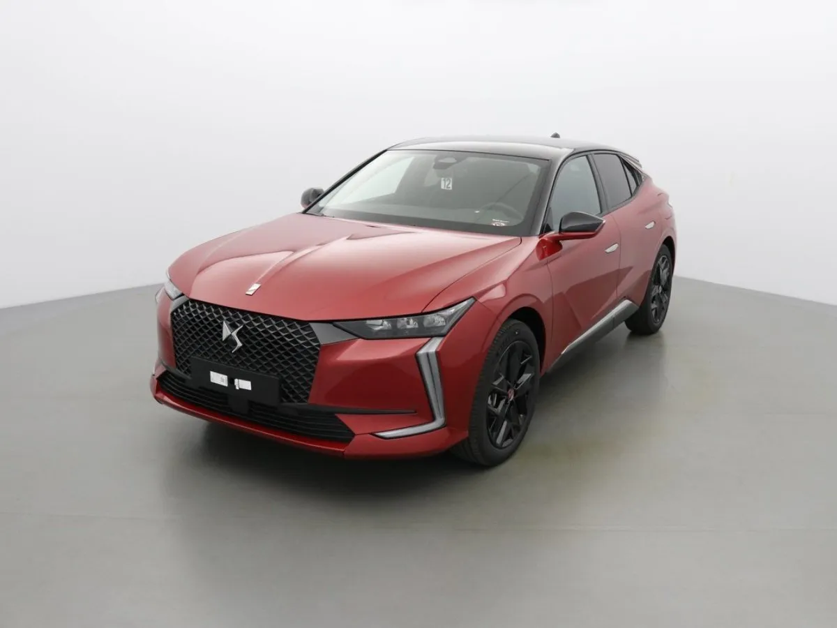 Ds DS4 E-TENSE 225 PERFORMANCE LINE Image 1