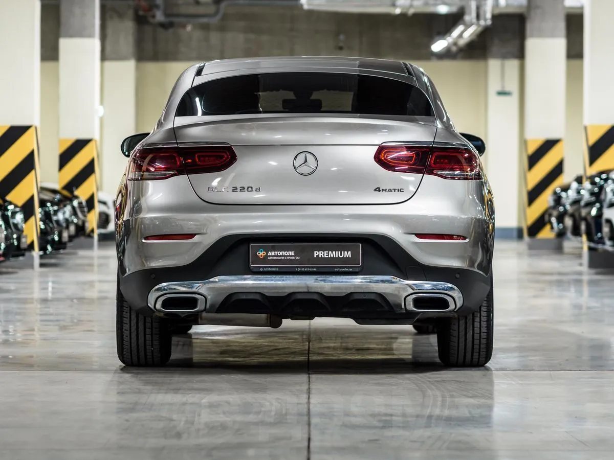 Mercedes-Benz GLC GLC 220d 4MATIC AT Premium Image 6