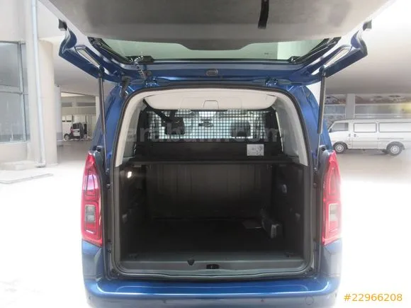 Opel Combo 1.5 CDTI Ultimate Image 7